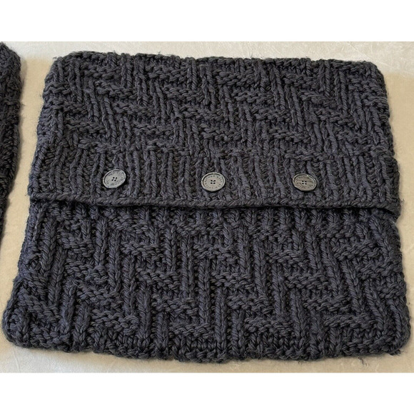 West Elm Lutz & Patmos 20"x20" Pillow Covers Cable Knit Dark Gray Set of 2 - Picture 2 of 10